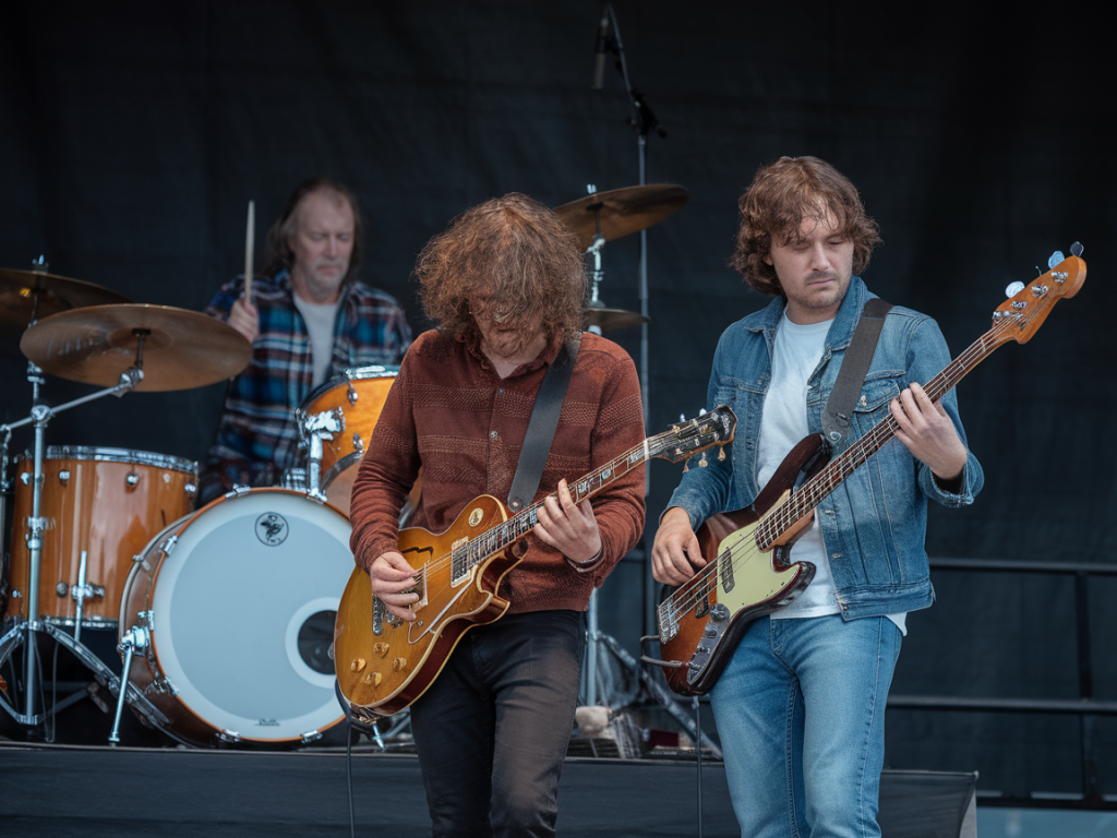 Comment choisir les trois morceaux d'un EP à mettre en avant pour convaincre un programmateur de festival